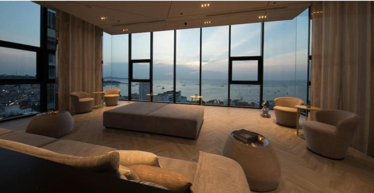 The Base Central Pattaya By Wwc 외부 사진